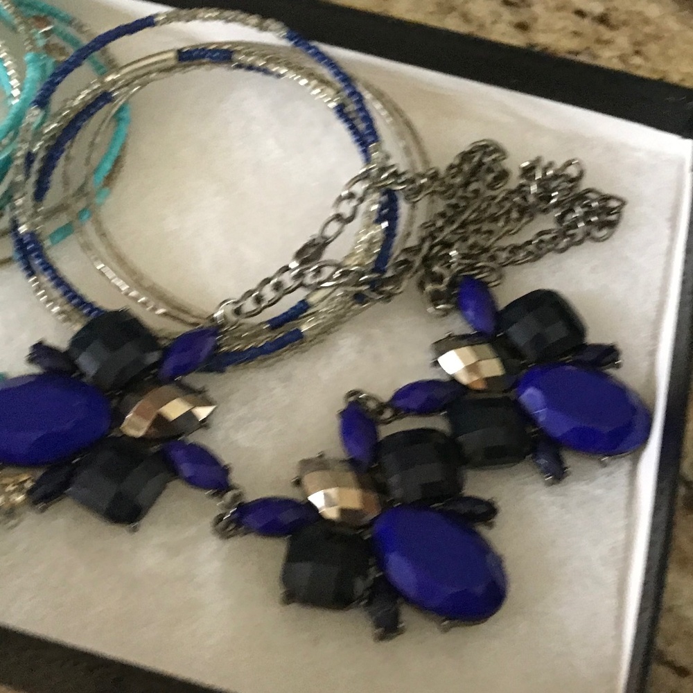 Bundle of costume Jewelry $15